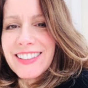 Meet your Posher, Lynne